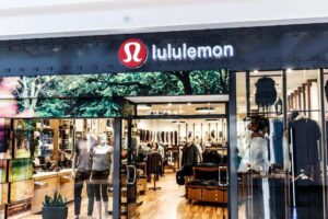 lululemon sues costco